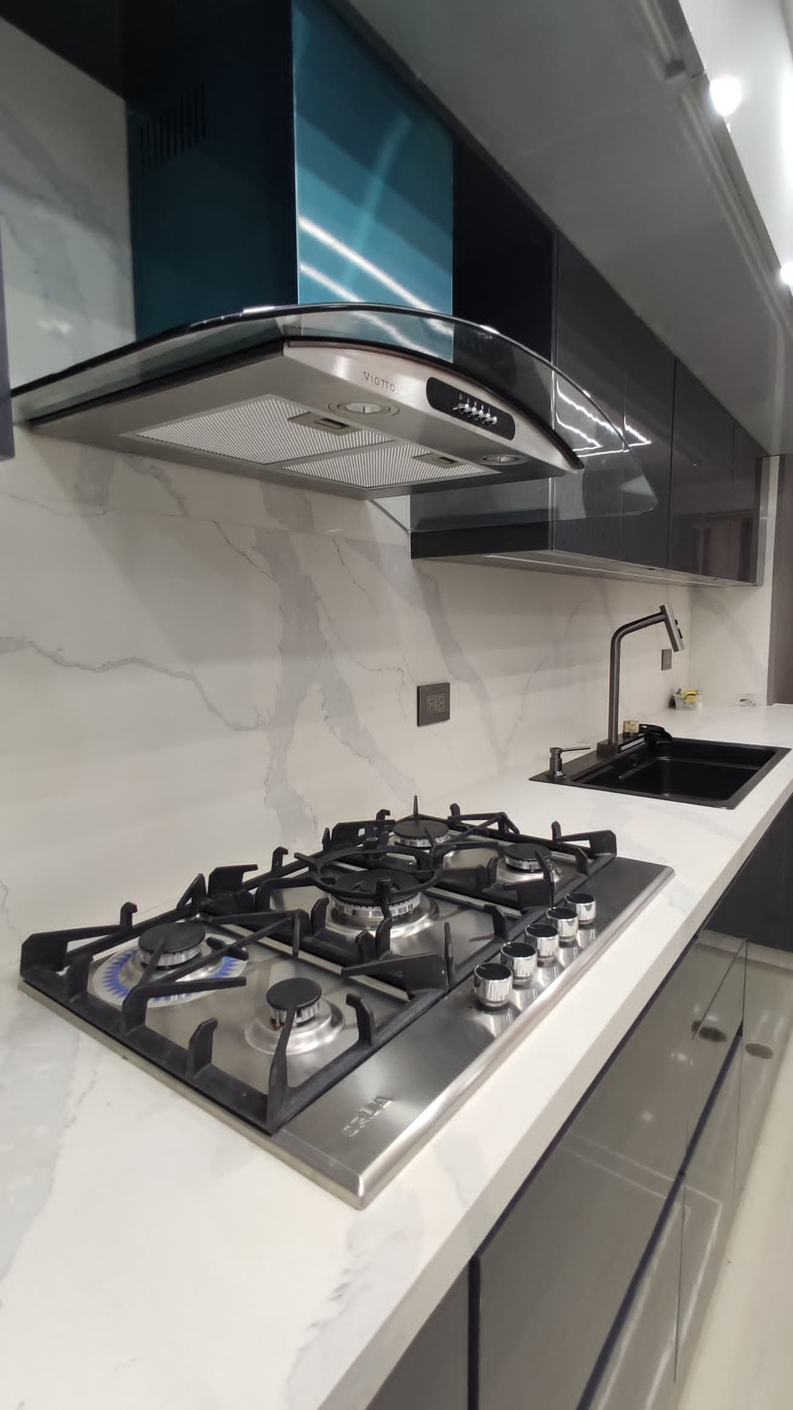 Brand New Apartment - Apartamento Nuevo en Alquiler